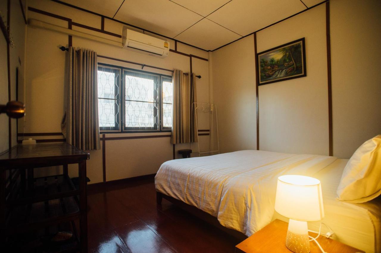 Nu Phen Homestay Chiang Mai Zewnętrze zdjęcie